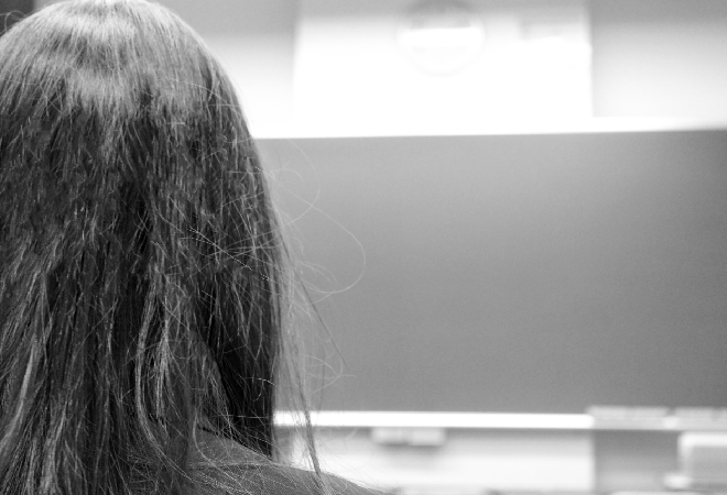 娘が大学を中退…愛知でホストに貢ぎ借金までしていたなんて|50代女性からの調査相談