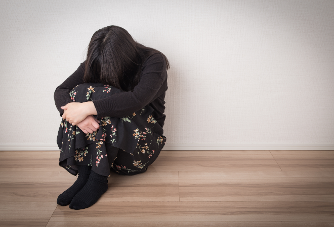 ホストの彼に貢ぎ続けて不安…|20代女性からの調査相談