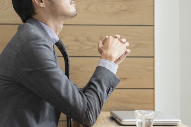 店舗で未成年へのアルコール提供が常態化しているかもしれない…|コンカフェ運営会社責任者からの調査相談